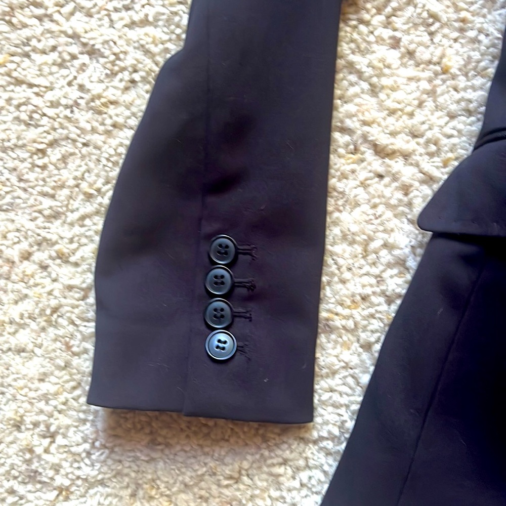 Blazer - Picture 2 of 3